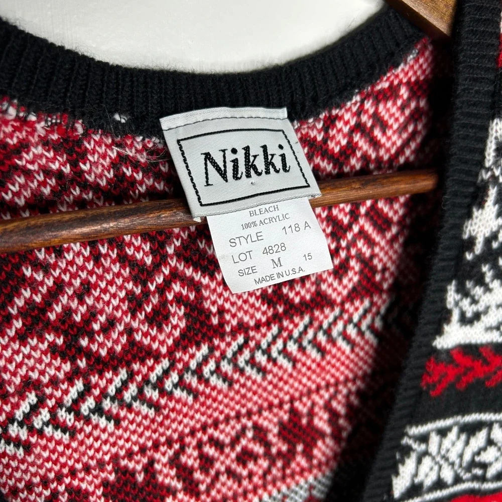 Nikki Women's M Geometric Fair Isle Ugly Christmas Sweater Vest Black‎ Red White